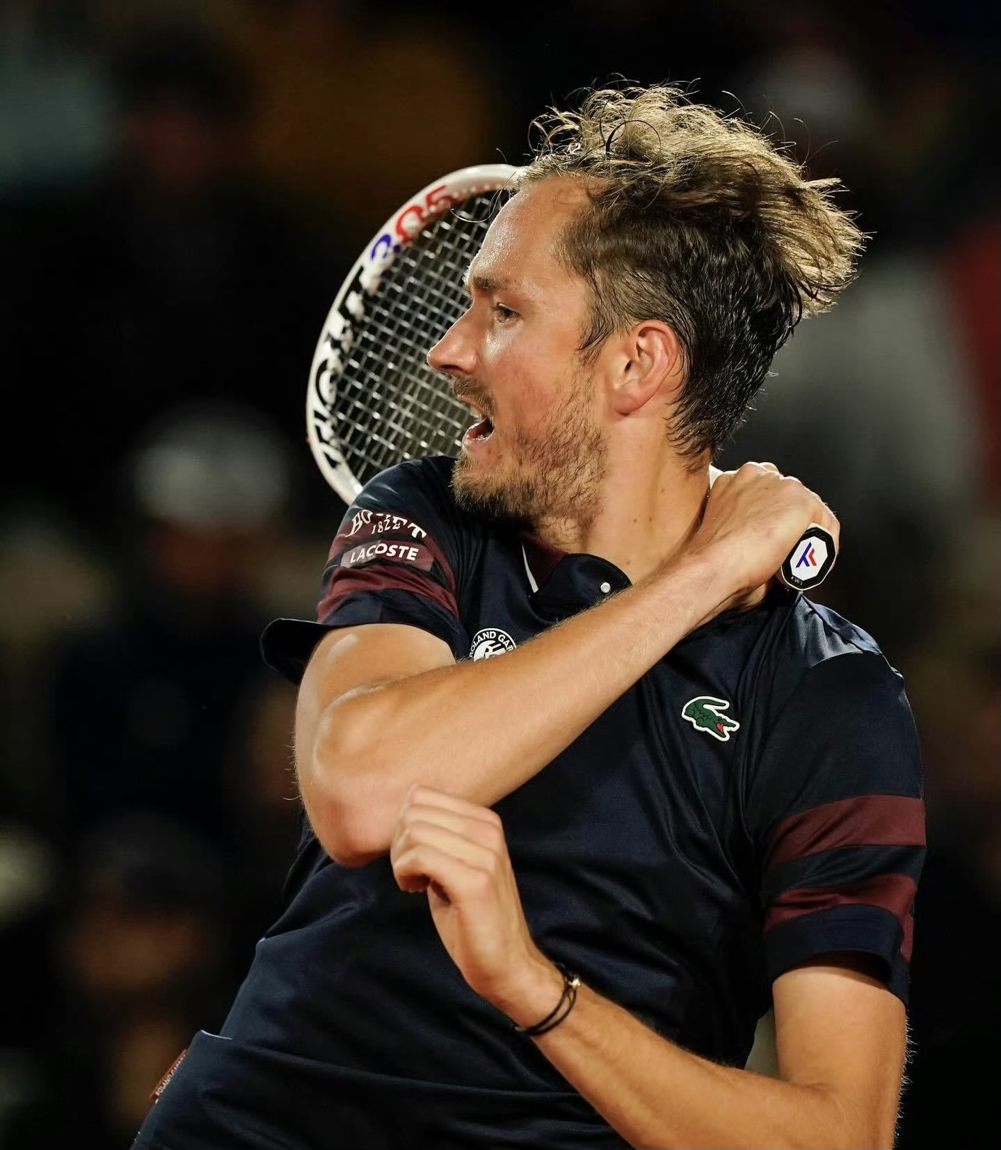 包含法网碾压温网，梅德韦杰夫惊艳四座的词条