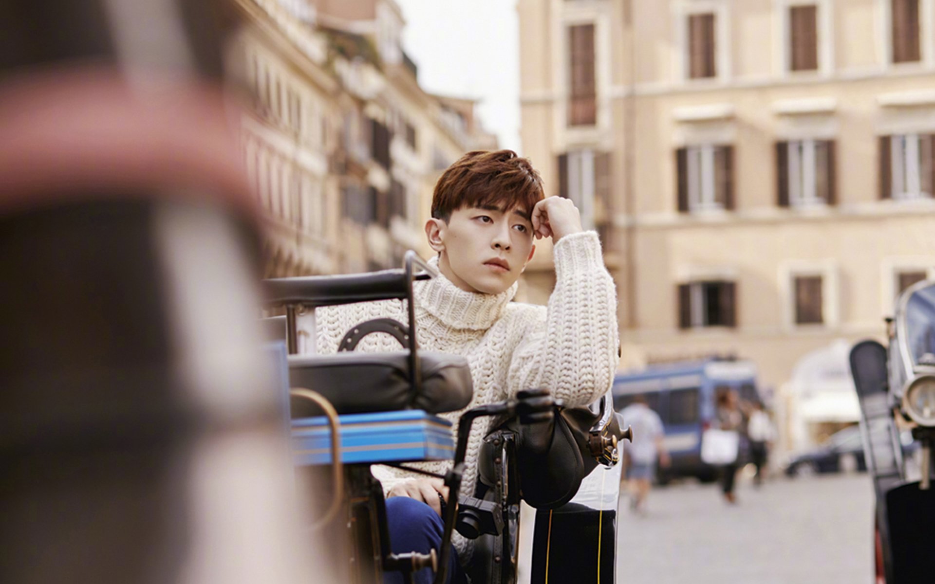 画布之上,刀锋之间,当拉文的璀璨艺术遭遇鹈鹕的搏命血勇