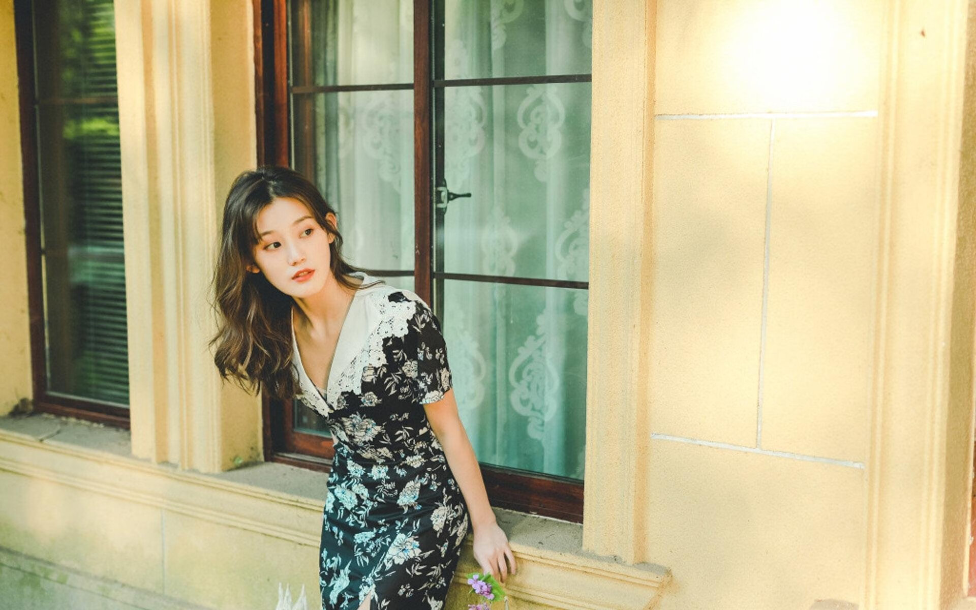 白马踏月，巴黎争冠战，本泽马一球照耀东方