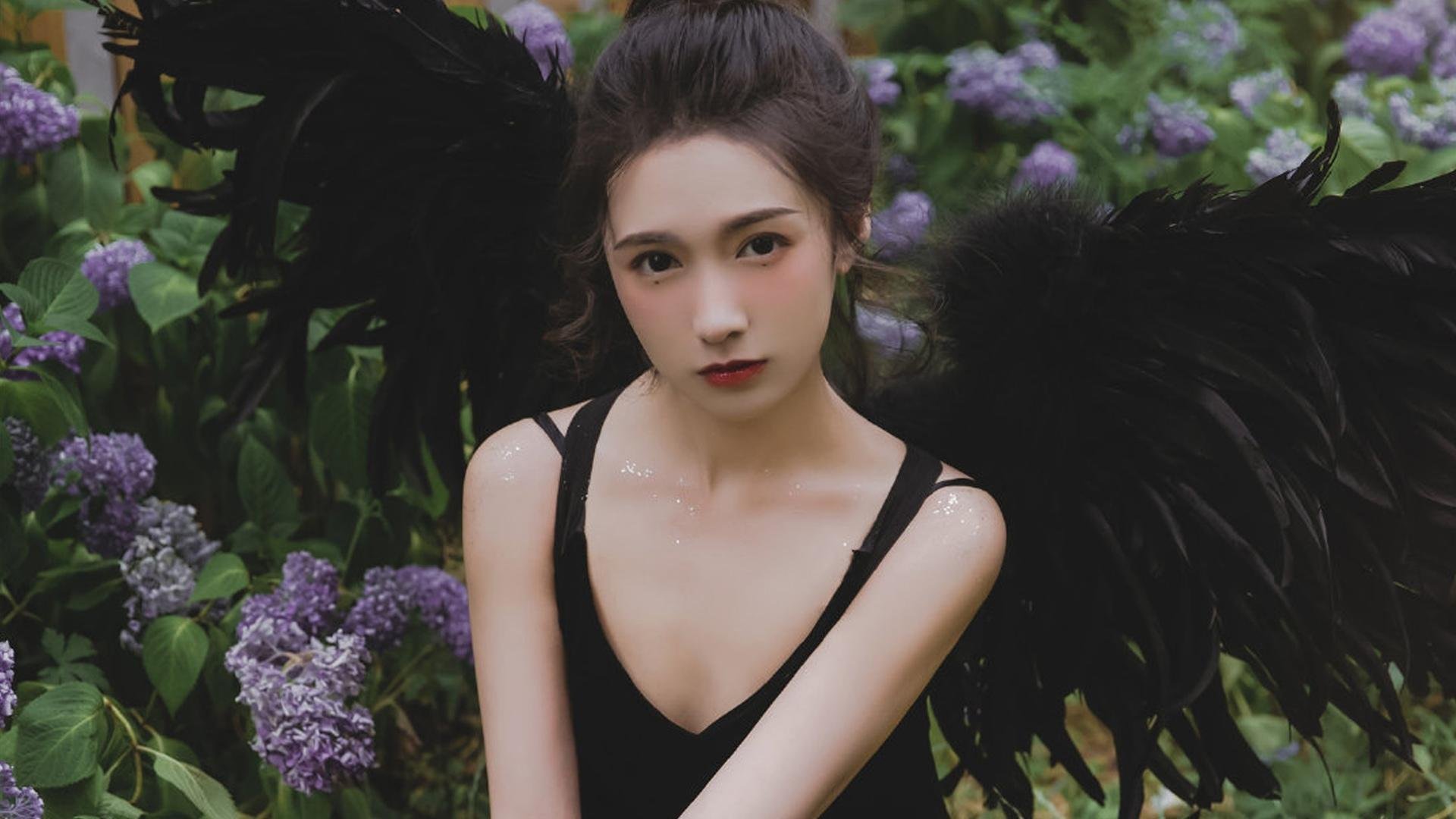 双线掌控，锡安的暴力美学与国王的逆转哲学