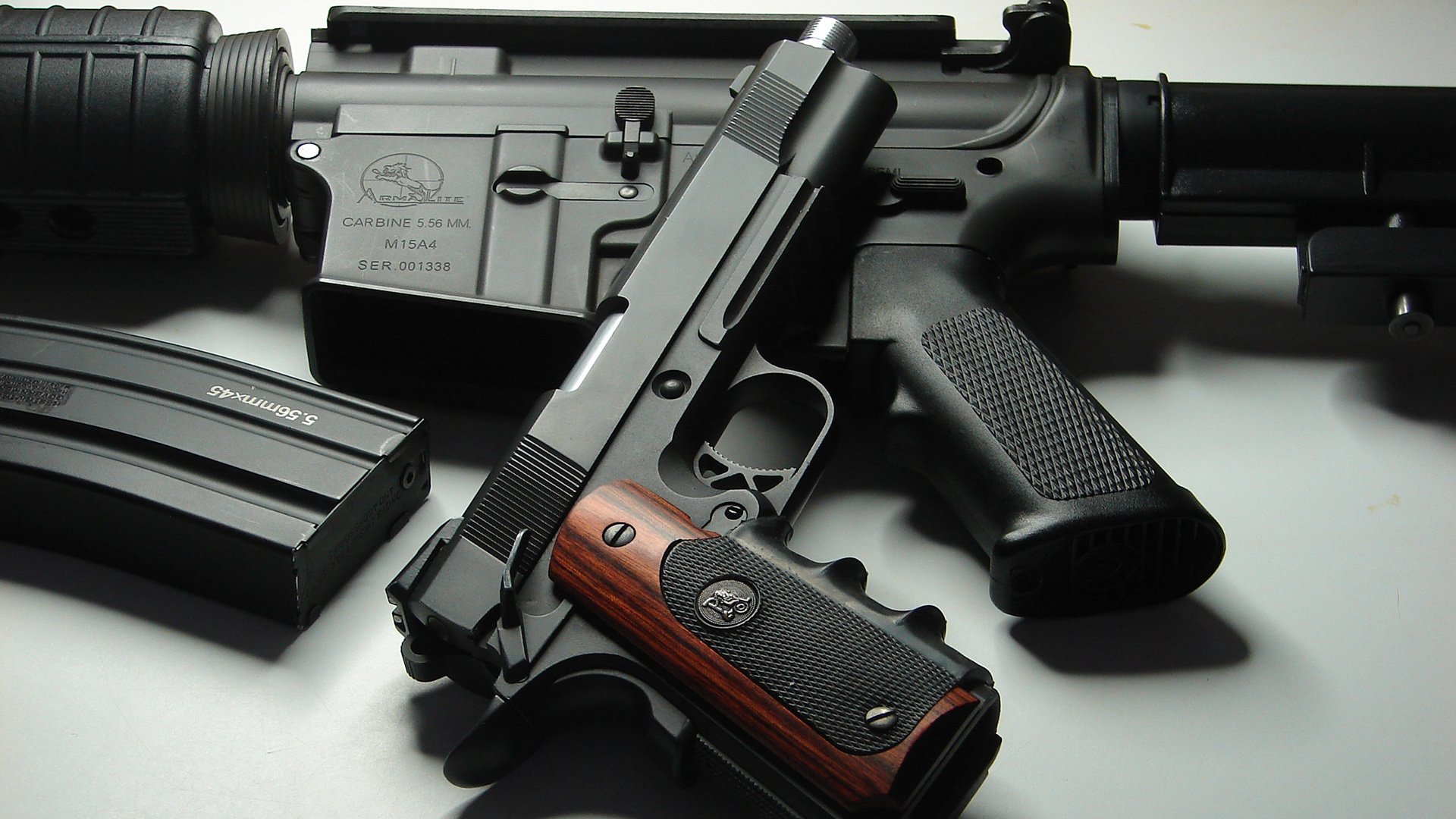 绿茵争锋映照篮坛烽火，命运加时赛中的热血与回响